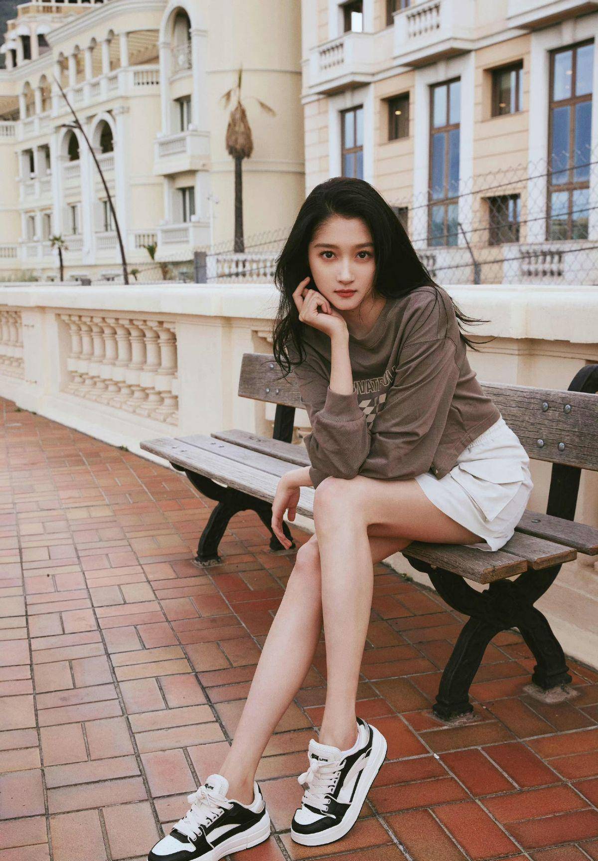 关晓彤的辫子造型真是太适合大家了!