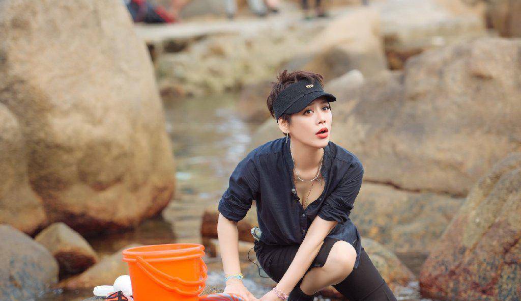 阅人无数,性格就是怼,宁静的女王文学教你做正经人_镜头_明星_生活