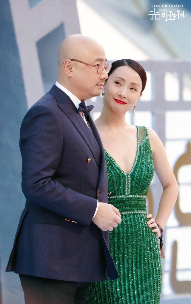 徐峥夸奖小陶虹看人有眼光,选他没选情敌段奕宏,间接自夸很巧妙_光头