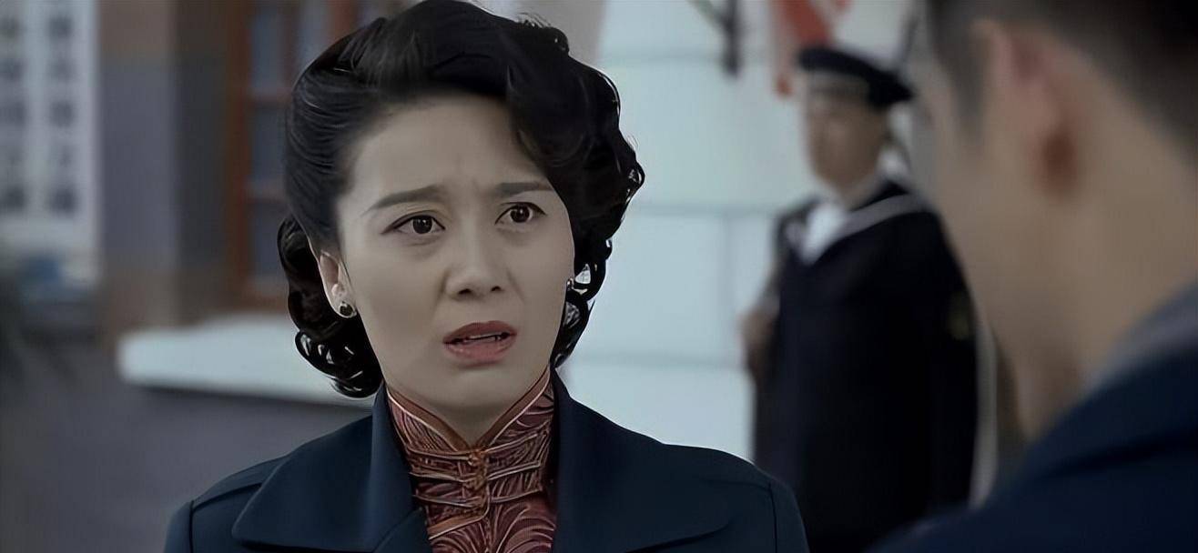 个人,演完《风筝》再演《南洋女儿情》,差点认不出来_姑娘_天晴_谢承