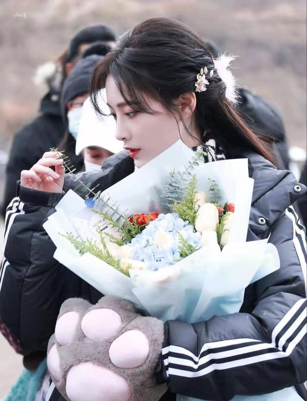 the9许佳琪新剧官宣,惊艳长发不愧是"面子"_娱乐_造型_小公主