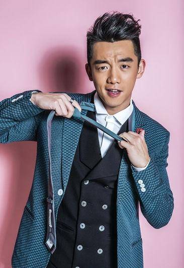 看看郑恺就知道了,幸运简直是为他量身打造_赵薇_电影_时候