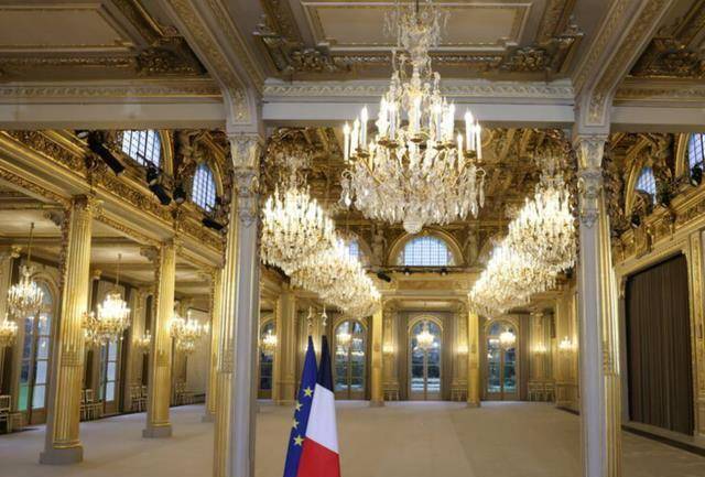 法国总统府要搬迁?法国网友:卖掉爱丽舍宫可赚3亿_欧元_建筑_建议