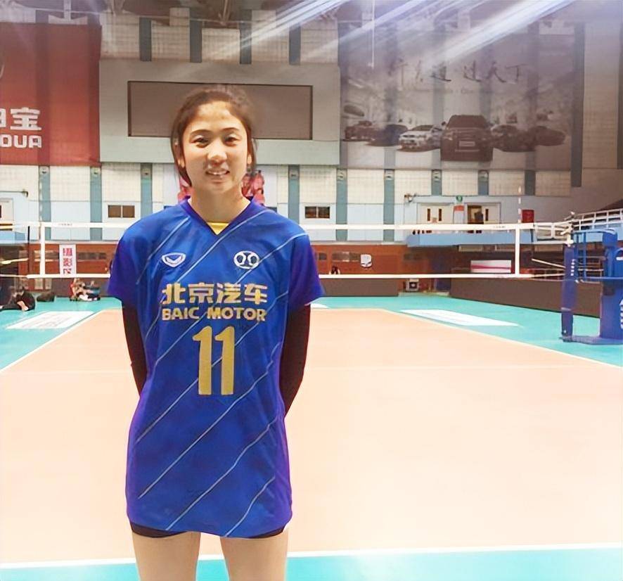 高意:世联赛一战成名,她参加巴黎奥运会胜算几何?_中国女排_枣庄_拦网