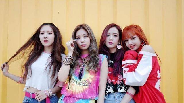 出道2年仅回归3次,却称霸音源榜,粉墨4人个个实力媲美允儿!