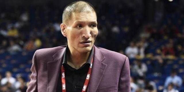 巴特尔曾被马刺队要求"扮演"奥尼尔,当时是怎么一回事?