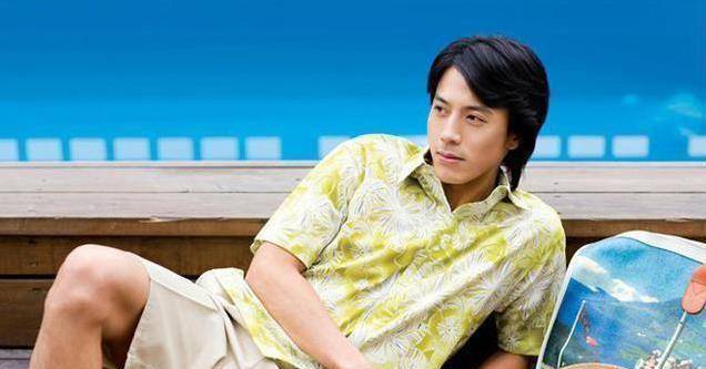 公子韩在硕:放弃家产去演戏借天桥风云爆火,妻子外貌不输宋慧乔_因为