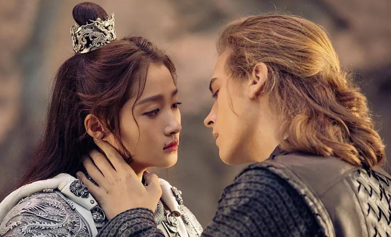 7分的《图兰朵》,宣告"不正常不类"电影再次破圈失败_魔咒_缘起_票房