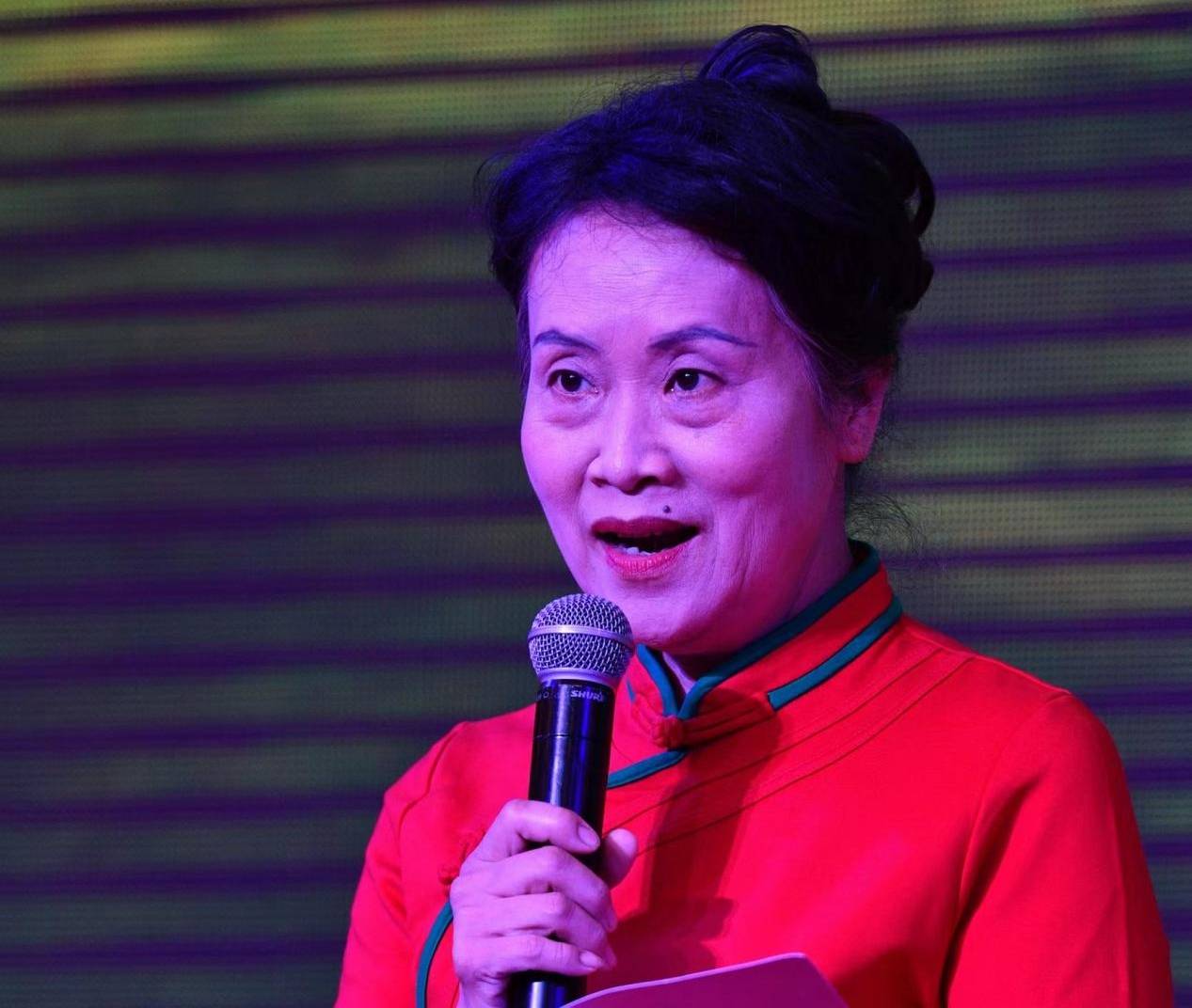 《为内蒙古喝彩》·阿克菲姆·长安客诗歌作品专场朗诵会成功举行