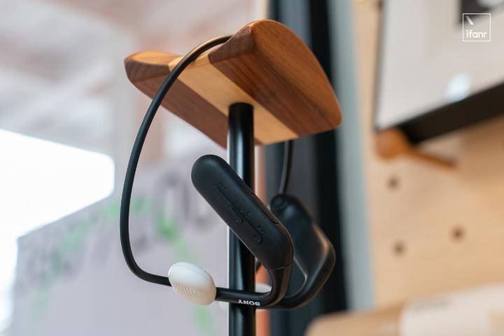 开放式耳机是啥意思?开放式耳机原理是什么?开放式耳机对耳朵好吗