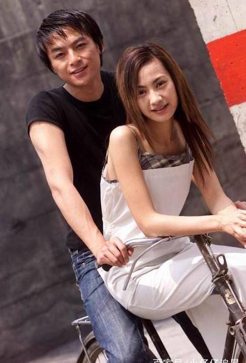 杨颖新增强劲敌人,不仅名字只相差一个字,长的也很像_杨雪_网友_人物