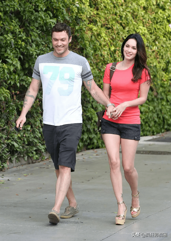 好莱坞明星梅根福克斯的复杂爱情,和她被封的幕后故事_凯利_炮轰_男友