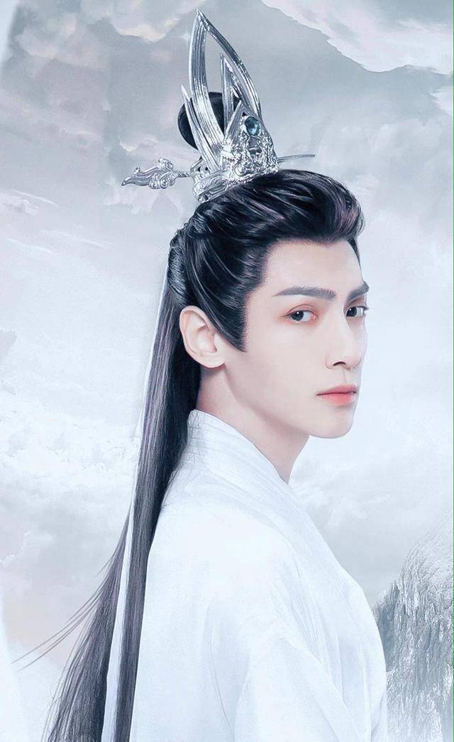 罗云熙魔神造型绝了!一袭黑衣神秘感十足,古装造型的天花板!