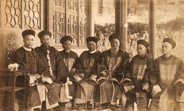 同治皇帝死因揭秘,并非花柳病,慈禧难逃干系,难怪史官不敢记载_权力