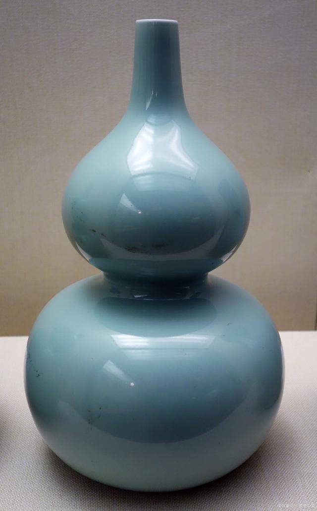 拍卖征集:独步天下的绝世之美的明代单色釉瓷器_釉色_藏品_自然