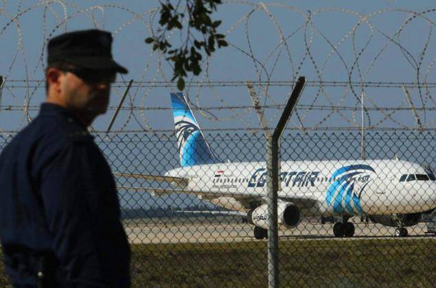 世界劫机第一人:勒索20万美金从3000米高空跳下,消失的无影无踪_库珀