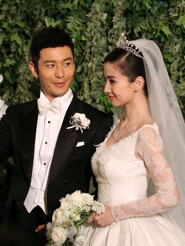 黄晓明主动辞演电影《红海行动》等众多影视剧,只为了陪老婆_杨颖