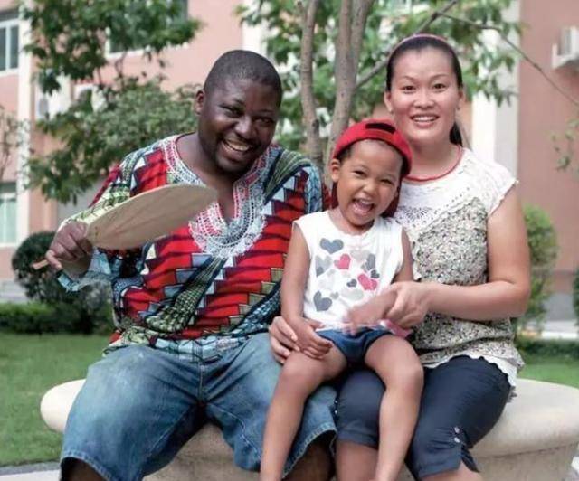 王妃的台湾女孩,嫁给非洲暴君博卡萨,后来她是什么结局_林碧春_成为了