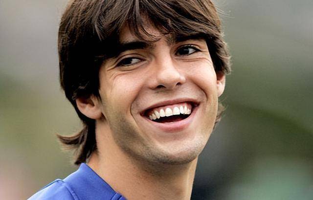 天选之子——卡卡_于米兰_球员_欧洲冠军联赛