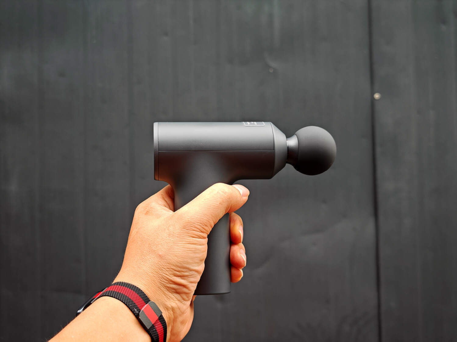 350g小巧机身+12KG强劲动力，米家迷你筋膜枪2C | 新品体验