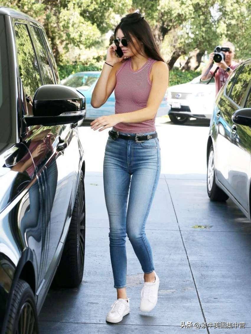 肯德尔·詹纳 紧身牛仔裤街拍写真美图_jenner_詹娜_kendall
