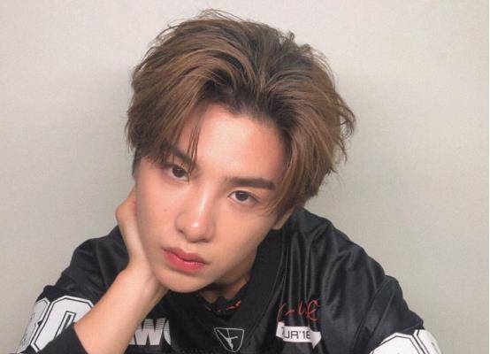 王源的综艺,我实在是好久没看了,所以也不知道他怎么样了,黄明昊在我