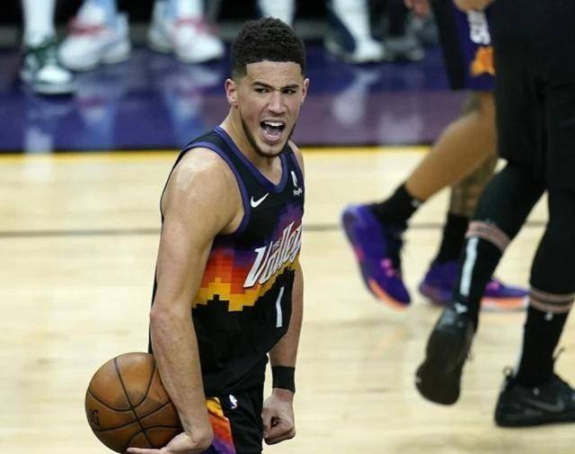 恭喜米德尔顿,再见了布克,火箭名宿公开看好雄鹿夺冠_字母_季后赛