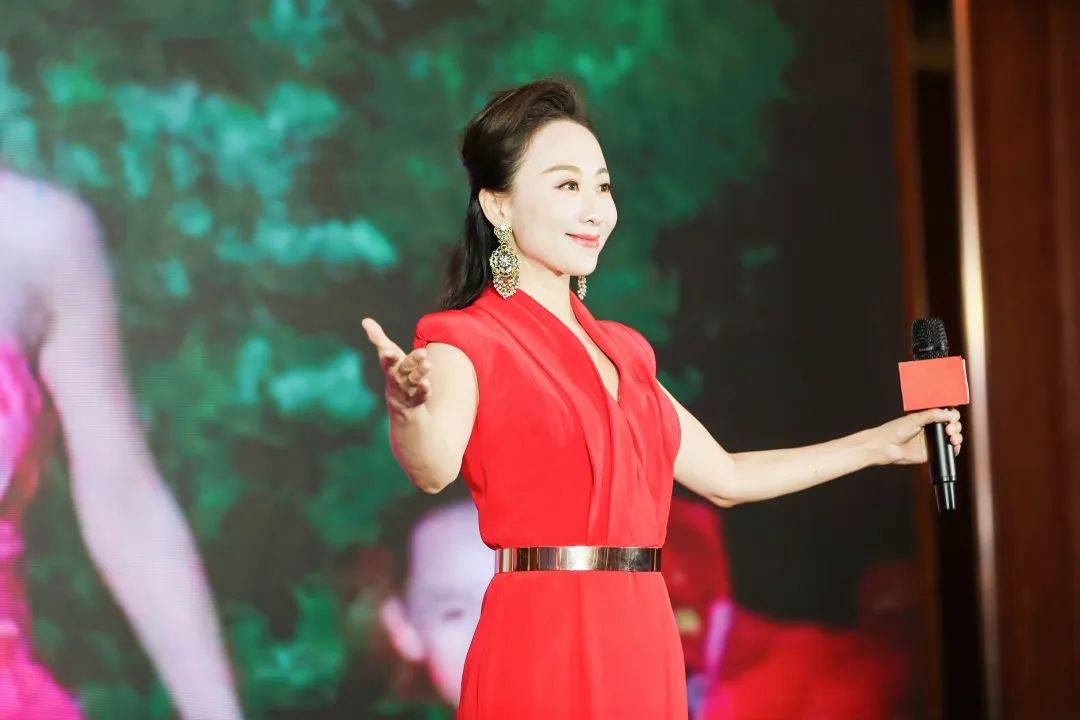著名青年歌唱家韩旭受邀出席劳拉·钦奇利亚·米兰达前总统欢迎晚宴