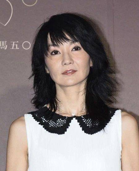 54岁张曼玉竟老成这样?