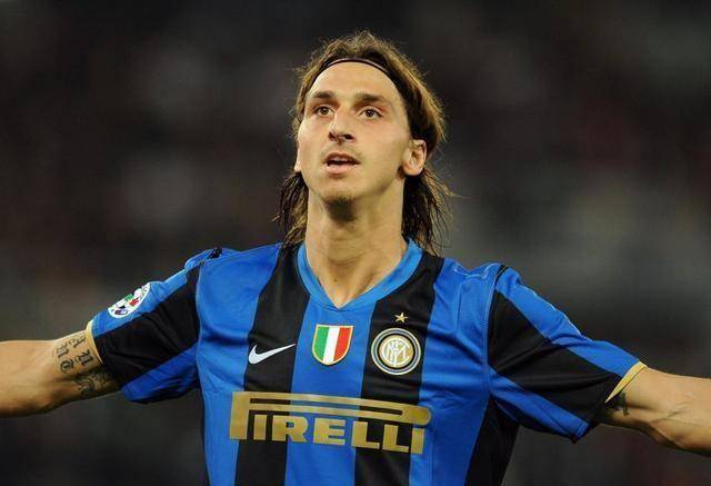 和国米均进50粒意甲进球足坛仅一人做到他还效力过尤文_伊布_球员_1