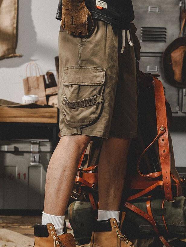 重磅复古的工装短裤,让你轻松展现美式街头时尚_的设计_风格_休闲