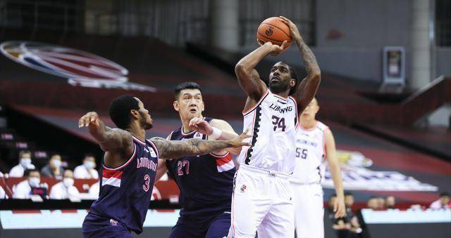 cba-郭艾伦里程悲梅奥首秀28分辽宁不敌广州迎2连败_陈盈骏_比赛日_韩