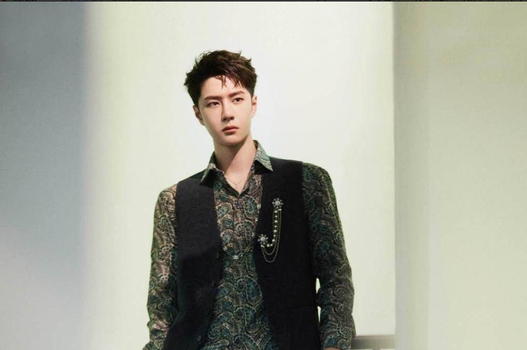 王一博之前在节目中就透露过,如果可以的话,自己并不想结婚太晚,就30