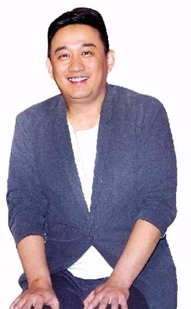 曾经帅气的黄磊老师为何变胖了,还曾胖到演不了戏,原因让人心酸_时候