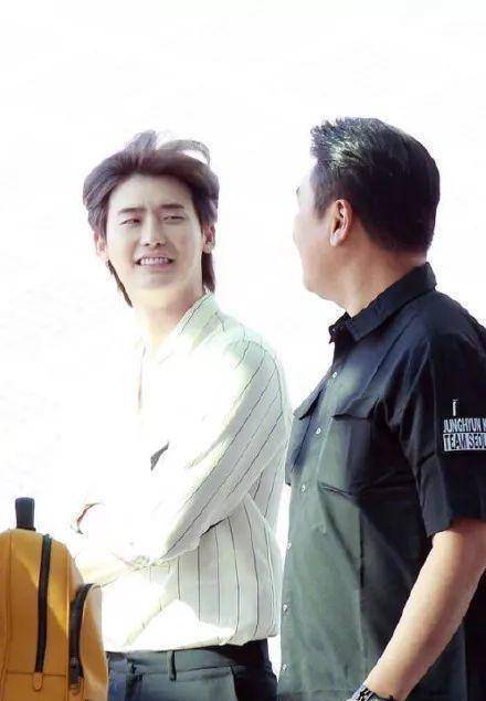 李准基瘦到脱相,张根硕胖成气球_变化_朴灿烈_欧巴