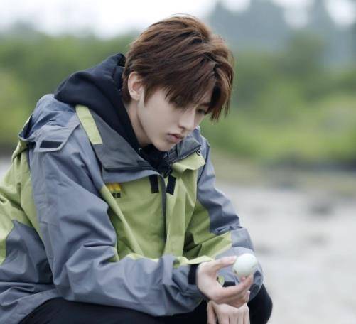 蔡徐坤新歌口碑如何?