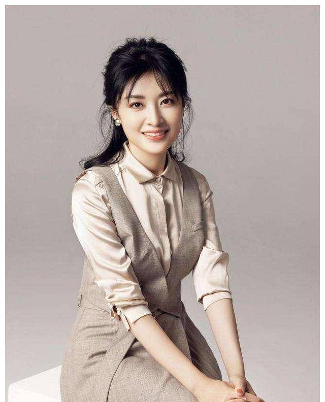 54岁著名女星周涛现状!