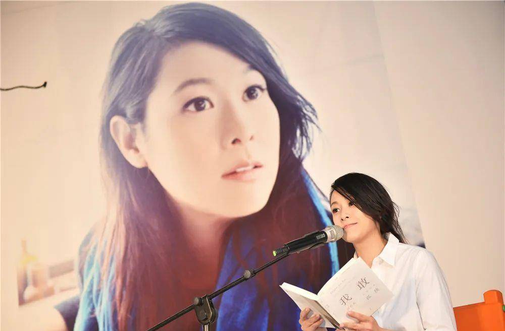 享受独处,不怕孤单的"结婚狂"——刘若英_身份_角色_一个人