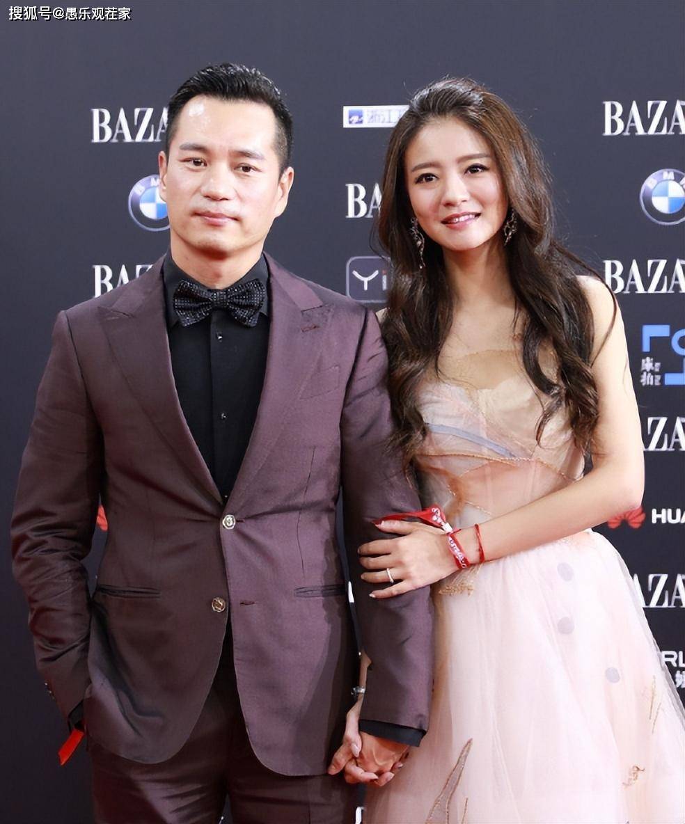 曝安以轩正在办离婚,闺蜜出面辟谣否认,称她带着孩子努力生活_陈荣炼