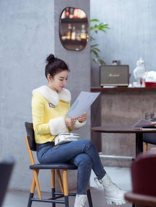 黄奕官宣恋情?发文回应:我更需要有爱的他,难道有新情况?