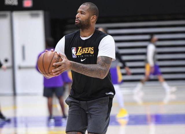 考辛斯_赛季_进度