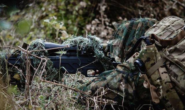 7年击毙560名美军,至今没人见过其真容_朱巴_狙击手_战场