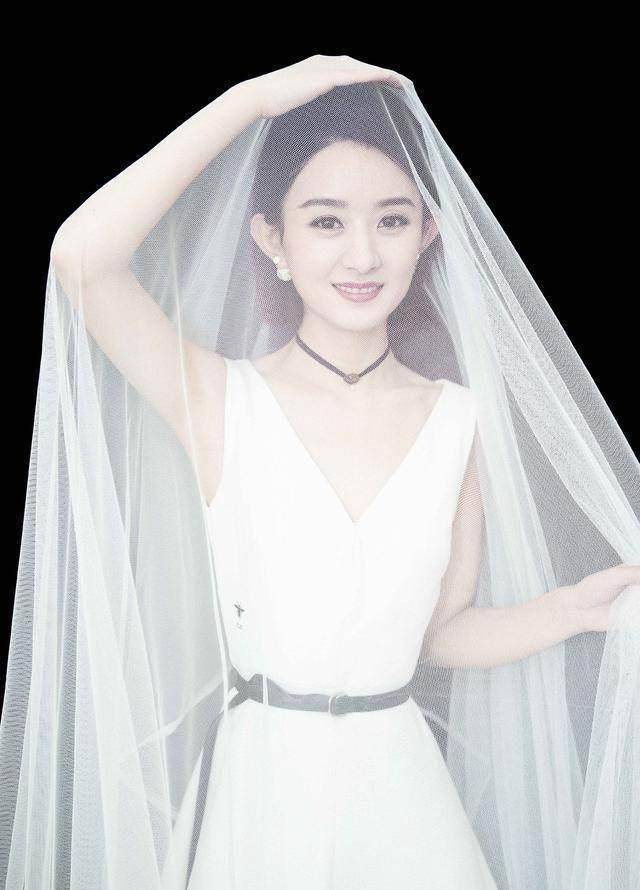 赵丽颖baby两位代言人同场现身比美,谁胜谁负呢?_迪奥_时尚_视频