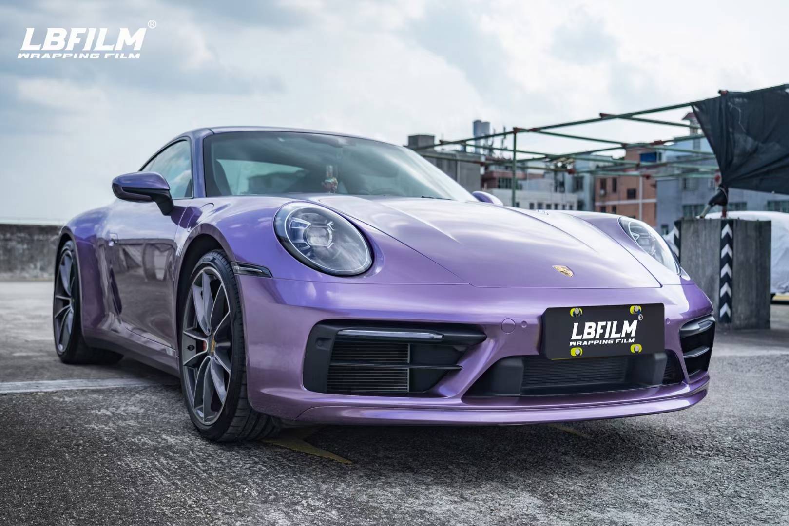 保时捷911-lb改色膜液态金属罗甘莓,液态金属流动的质感_搜狐汽车