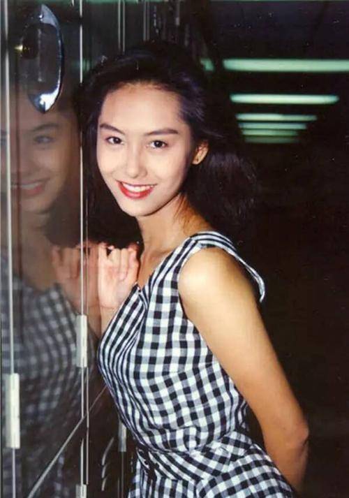 时,如今无人知晓,这10位"过气"艺人一个比一个心酸_鹿晗_王祖贤_王杰