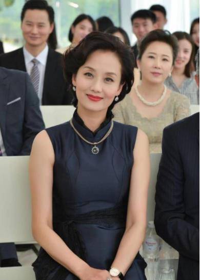 "儿子"是当红明星,女儿是奥运冠军,51岁的她是真正人生赢家_李颖_张翰