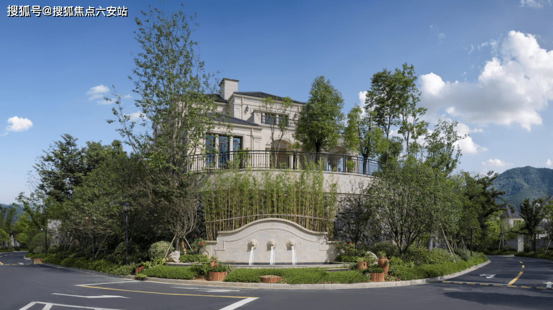 桐庐天溪半岛·绿城【玫瑰园系列】杭州一线江景独栋别墅