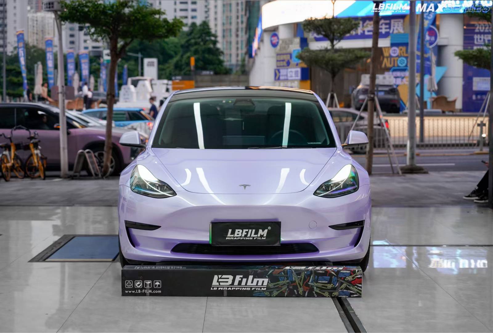 特斯拉model3-lb改色膜液态金属星黛紫,浅色系中最美的紫色_搜狐汽车