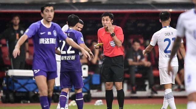 天津泰达名宿口误:艾哈迈多夫是伊朗人!_石勇_解说_中超