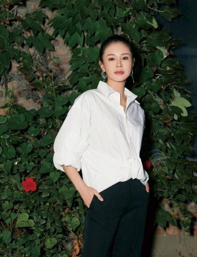 佟大为晒出与妻子近照,大秀恩爱,为其庆祝36岁生日_关悦_关系_事情
